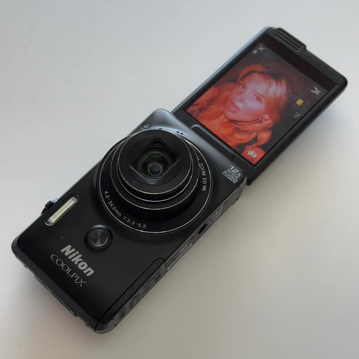 💥 Pre-owned  Digital Camera Bundle 💥